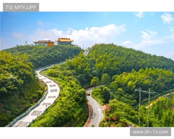 长沙影珠山登高祈福大会举行，千人参与